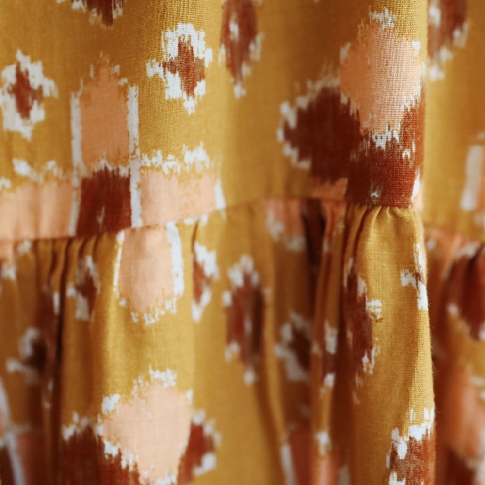 Linen High-Low Skirt - Picture 3 of 4